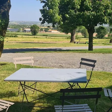 Le Logis Des Chons A La Campagne A Saint Hilaire Du Bois - Lys Layon *